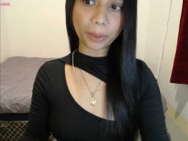 Mariestellah05 live cam on BongaCams