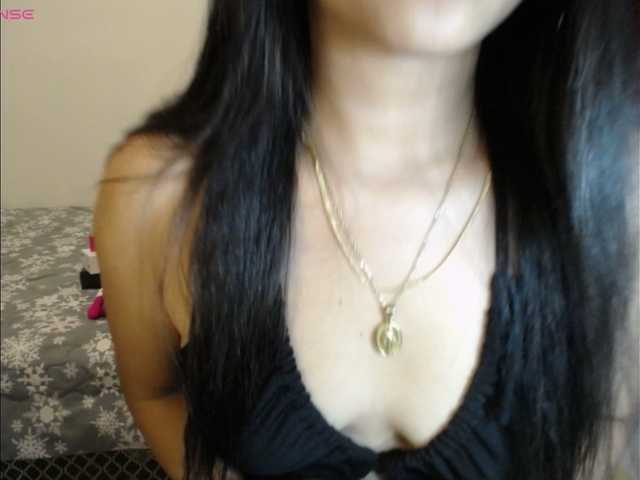 Mariestellah05 live cam on BongaCams