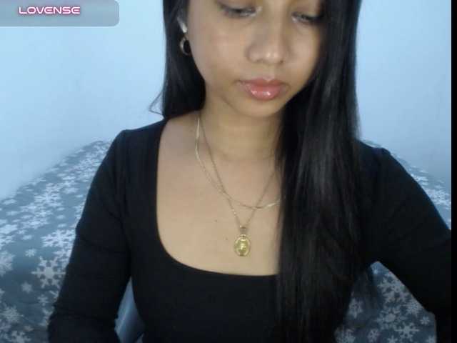 Mariestellah05 live cam on BongaCams