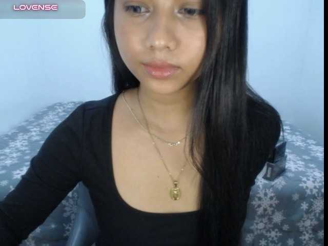 Mariestellah05 live cam on BongaCams