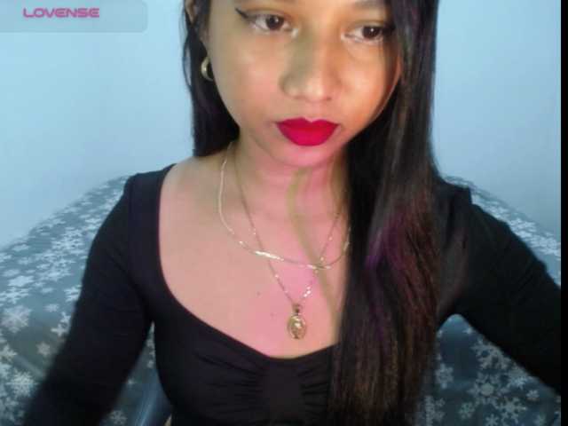 Mariestellah05 live cam preview