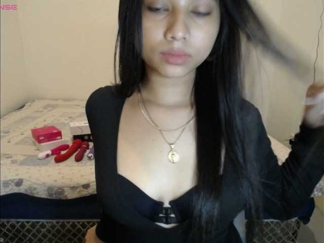 Mariestellah05 live cam on BongaCams