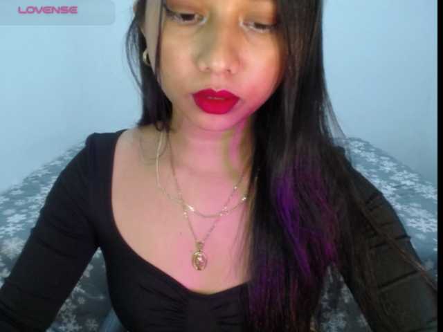 Mariestellah05 live cam preview