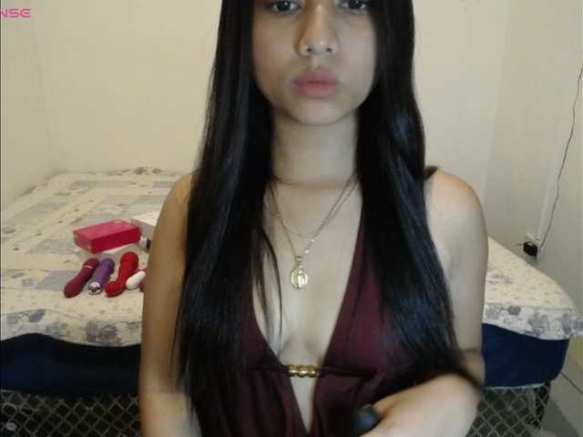 Mariestellah05 live cam on BongaCams