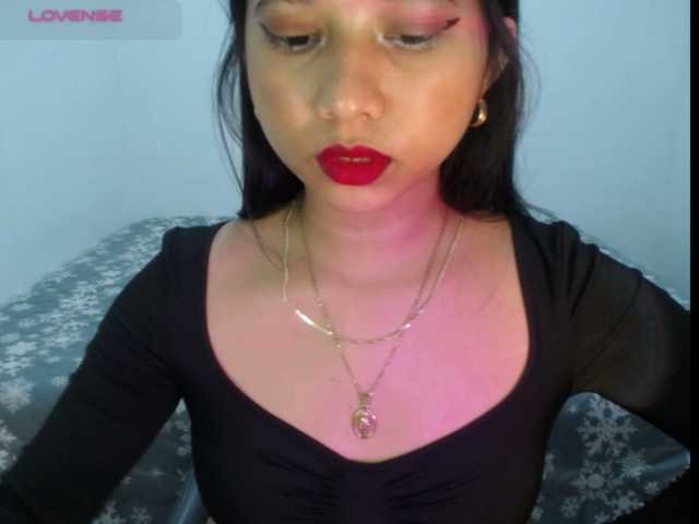 Mariestellah05 live cam preview