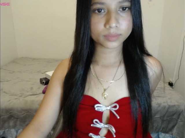 Mariestellah05 live cam on BongaCams