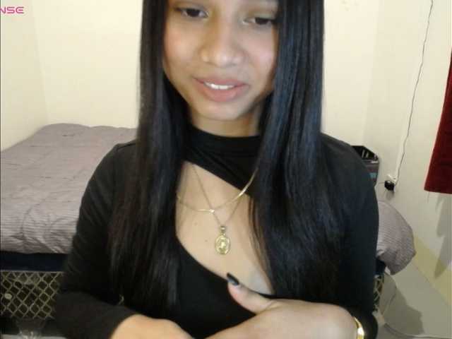 Mariestellah05 live cam on BongaCams