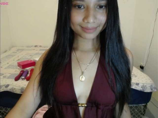 Mariestellah05 live cam on BongaCams