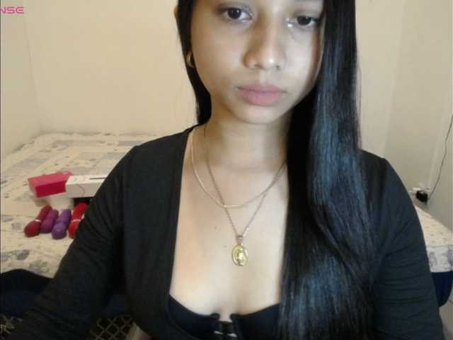 Mariestellah05 live cam on BongaCams