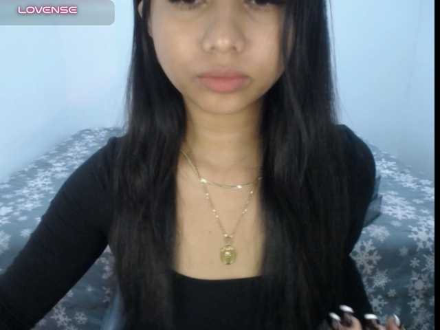 Mariestellah05 live cam on BongaCams