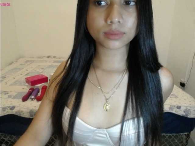 Mariestellah05 live cam on BongaCams