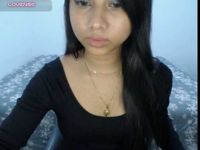 Mariestellah05 live cam on BongaCams