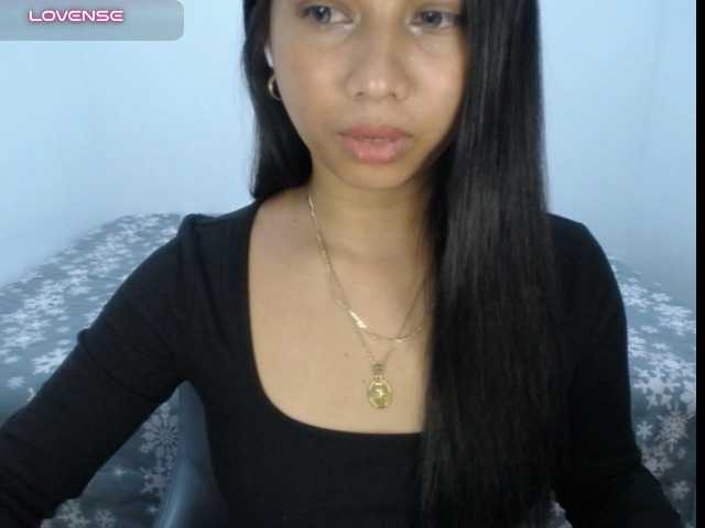 Mariestellah05 live cam on BongaCams