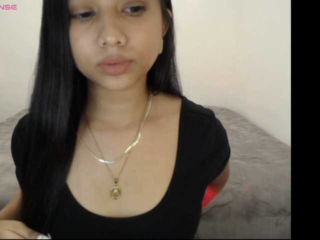 Mariestellah05 live cam on BongaCams