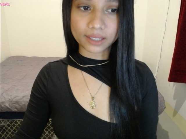 Mariestellah05 live cam on BongaCams