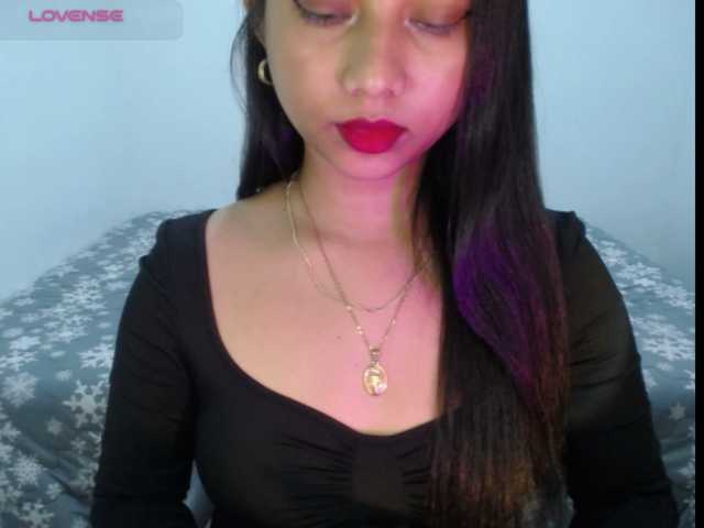 Mariestellah05, en vivo ahora en BongaCams