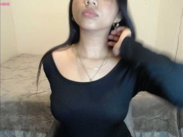 Mariestellah05 live cam on BongaCams