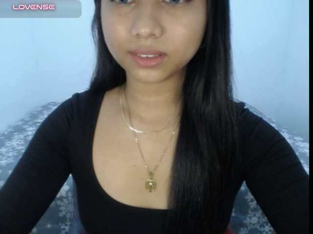 Mariestellah05 live cam on BongaCams