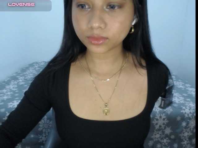Mariestellah05 live cam on BongaCams