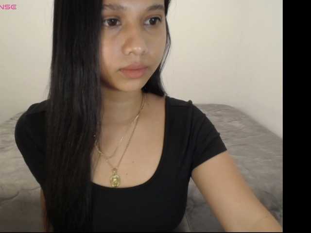 Mariestellah05 live cam on BongaCams