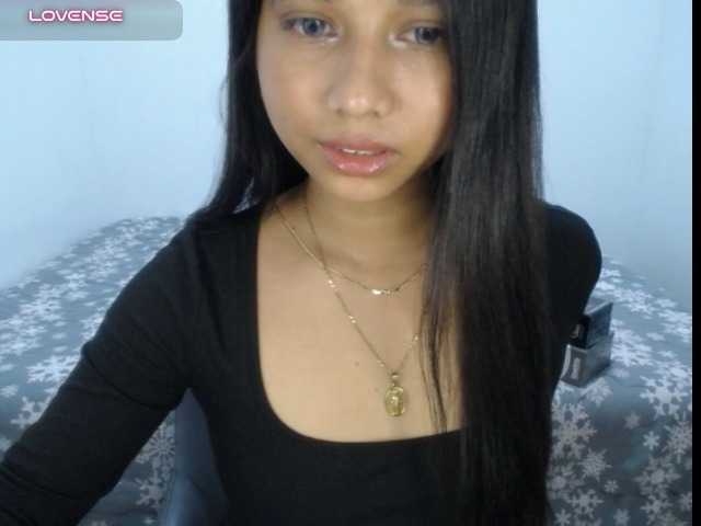 Mariestellah05 live cam on BongaCams