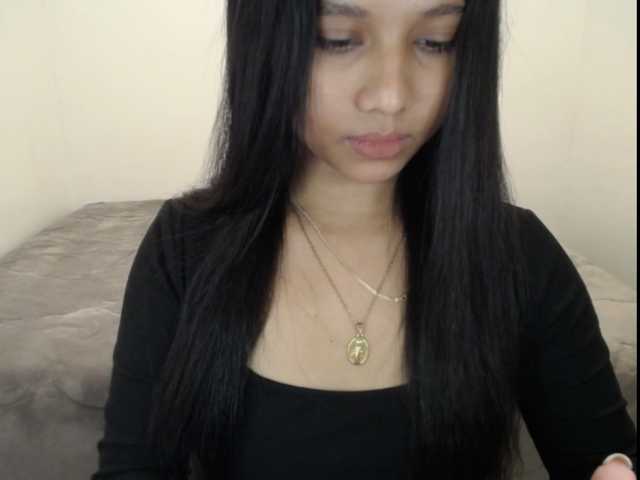 Mariestellah05 live cam preview