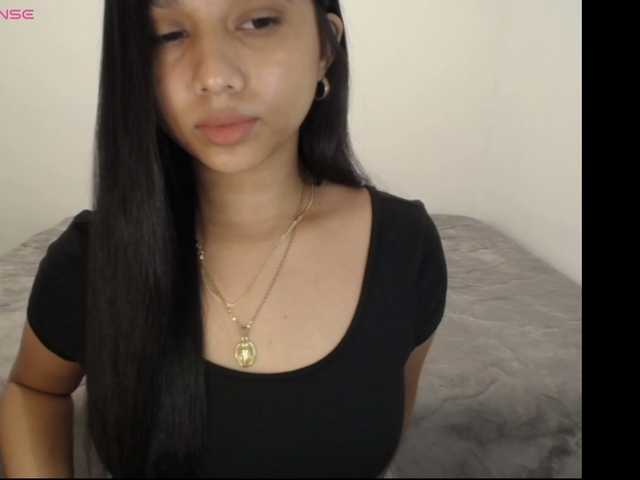 Mariestellah05 live cam on BongaCams