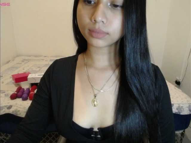 Mariestellah05 live cam on BongaCams