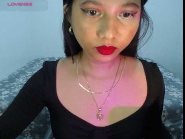 Mariestellah05 live cam preview