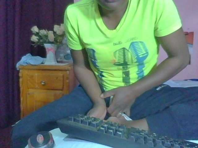 Raissa-Suan live cam on BongaCams