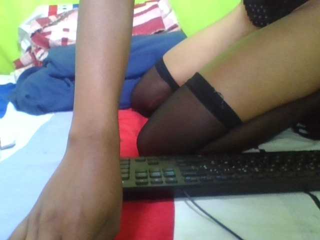 Raissa-Suan live cam on BongaCams