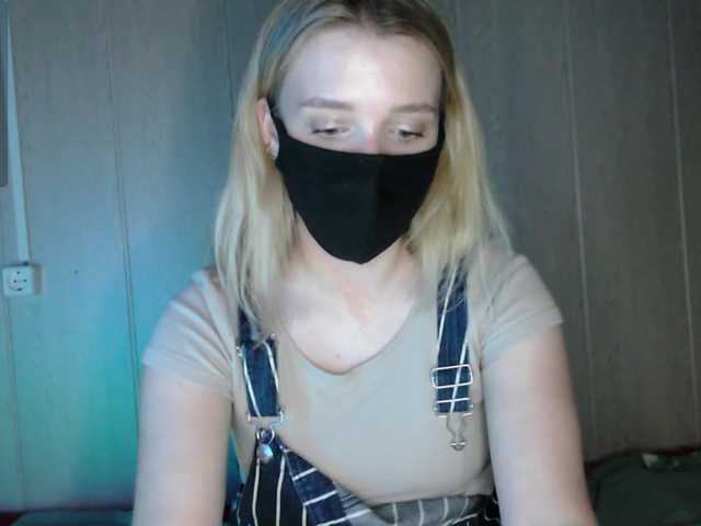 katydaisy live cam on BongaCams