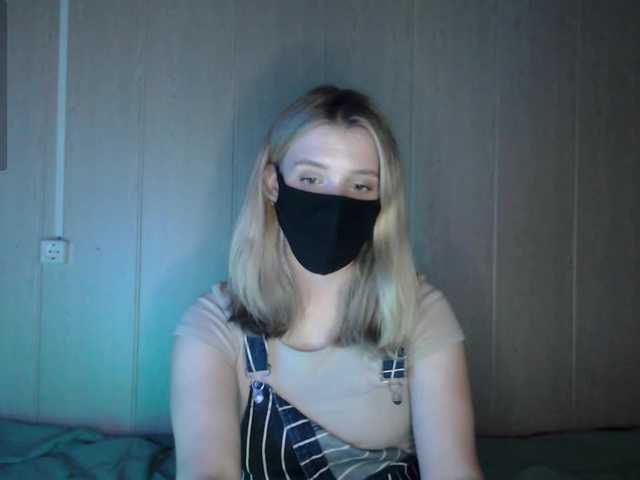 katydaisy live cam on BongaCams