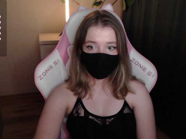 katydaisy live cam on BongaCams