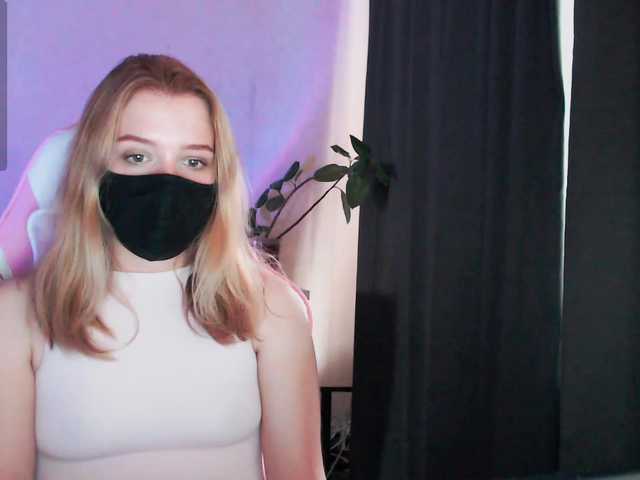 katydaisy live cam on BongaCams