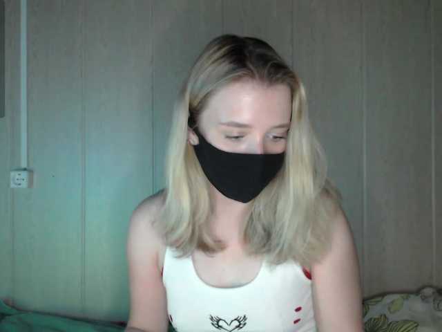 katydaisy live cam on BongaCams