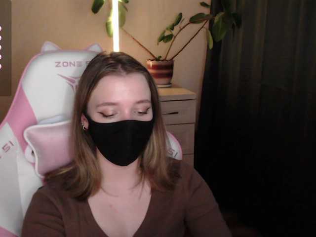 katydaisy live cam on BongaCams