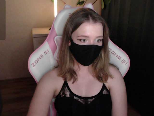 katydaisy live cam on BongaCams