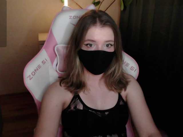 katydaisy live cam on BongaCams