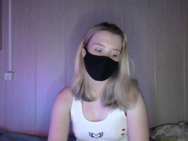 katydaisy live cam on BongaCams