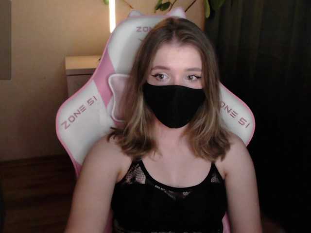katydaisy live cam on BongaCams
