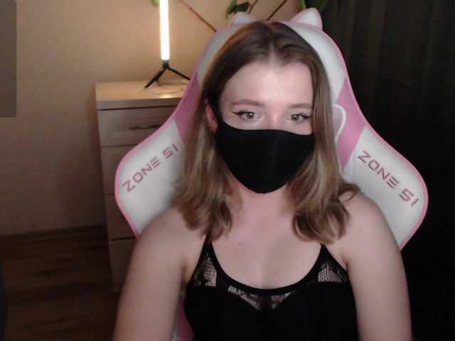 katydaisy live cam on BongaCams