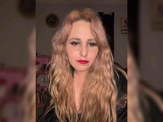 GoddessNyxara webcam