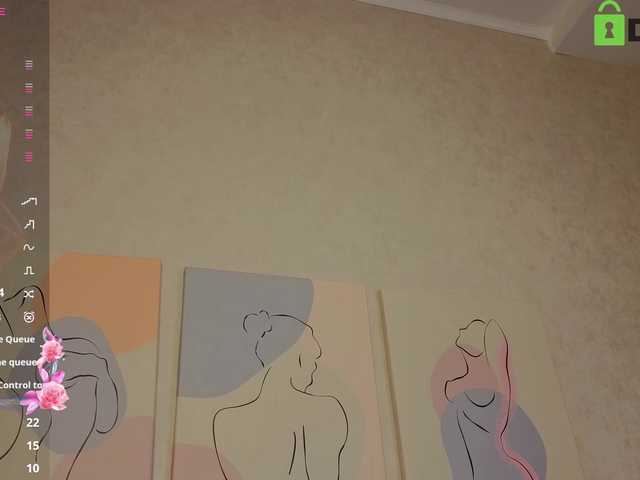 Emily-Lews live cam on BongaCams