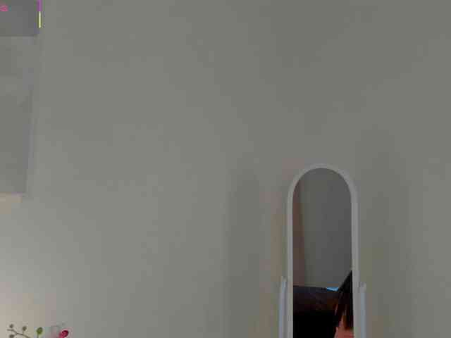 Emily-Lews webcam