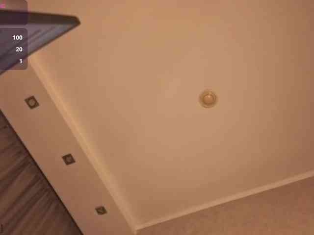 Emily-Lews webcam
