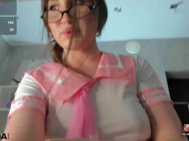 Emily-Lews webcam
