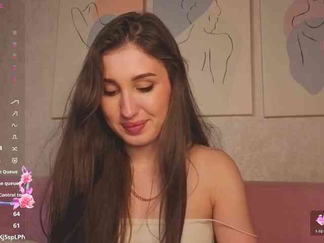 Emily-Lews webcam
