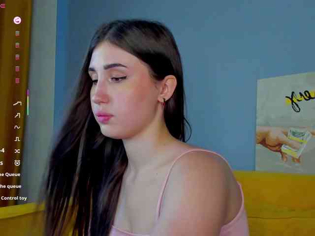 Emily-Lews webcam