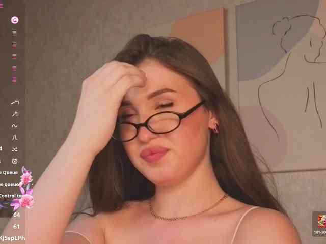 Emily-Lews webcam